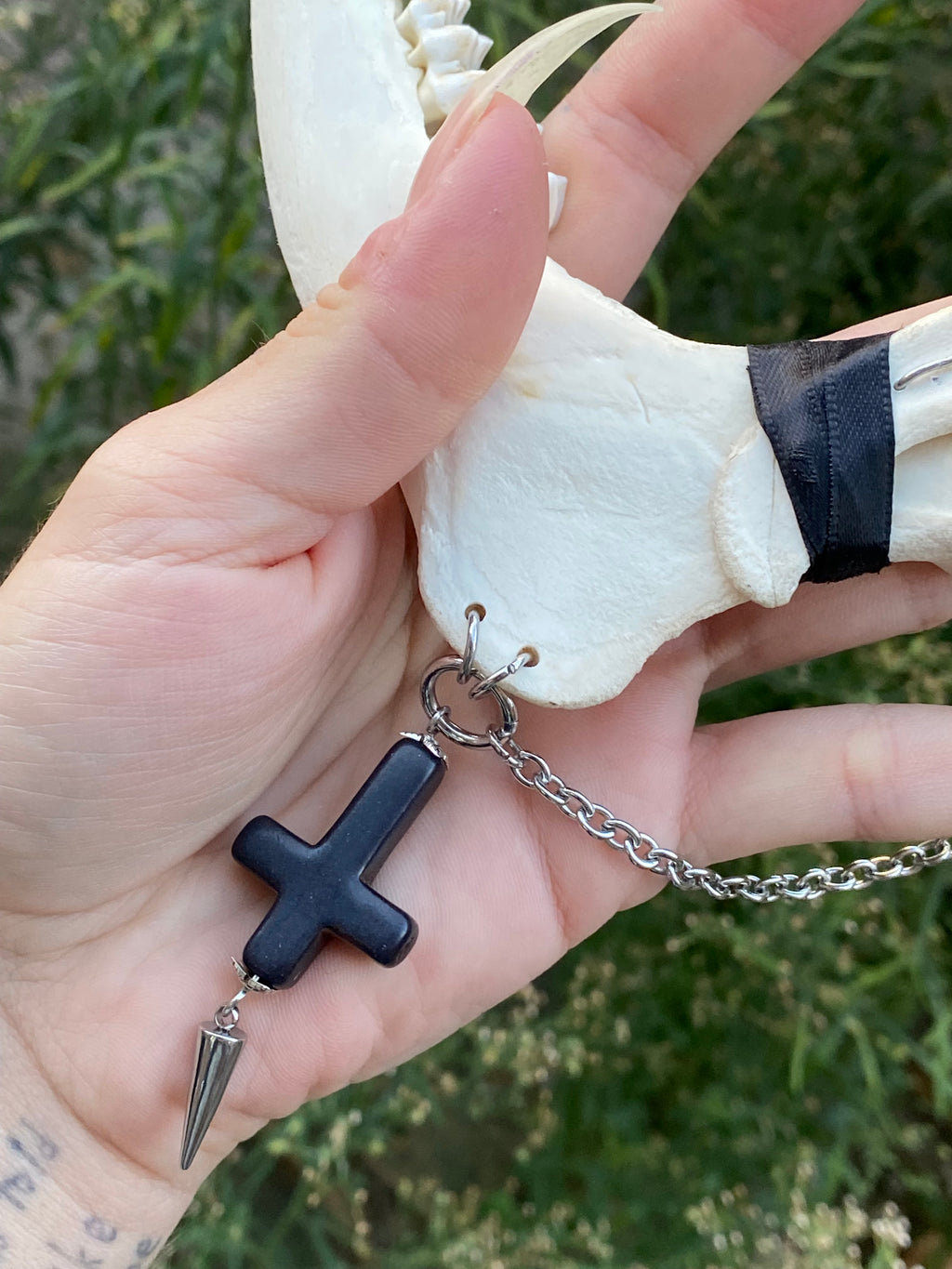 Double Deer Jaw Dagger with Inverted Crosses and Chain