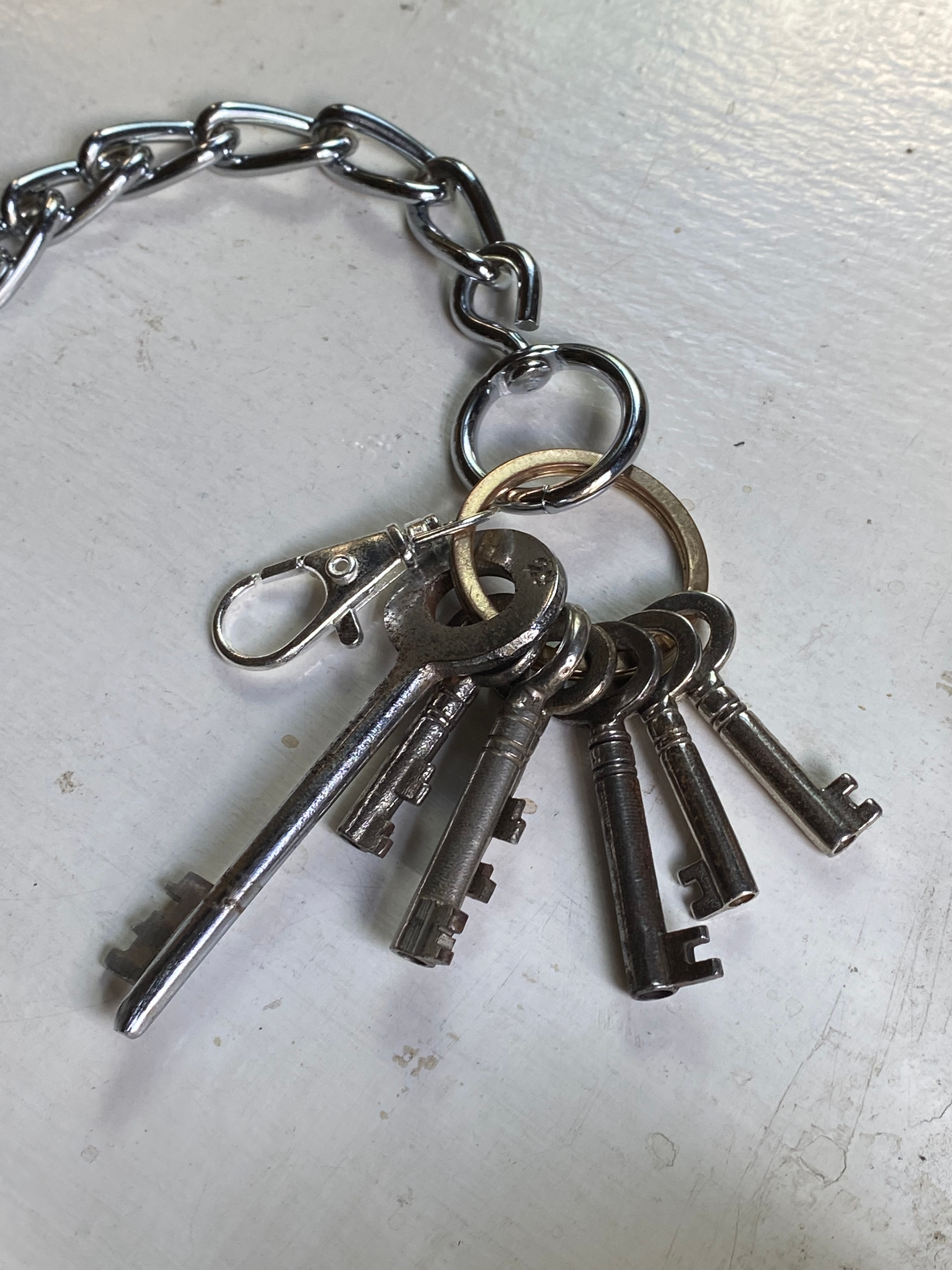 Stainless Steel Belt Chain with Keys image 1