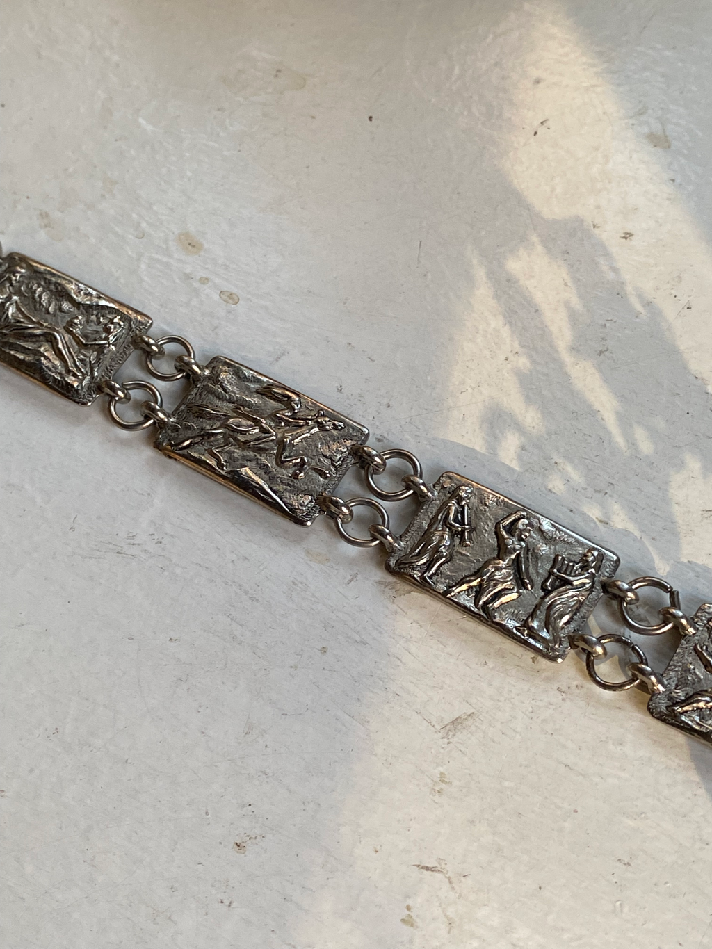 Vintage Scenery Plates Bracelet image 3