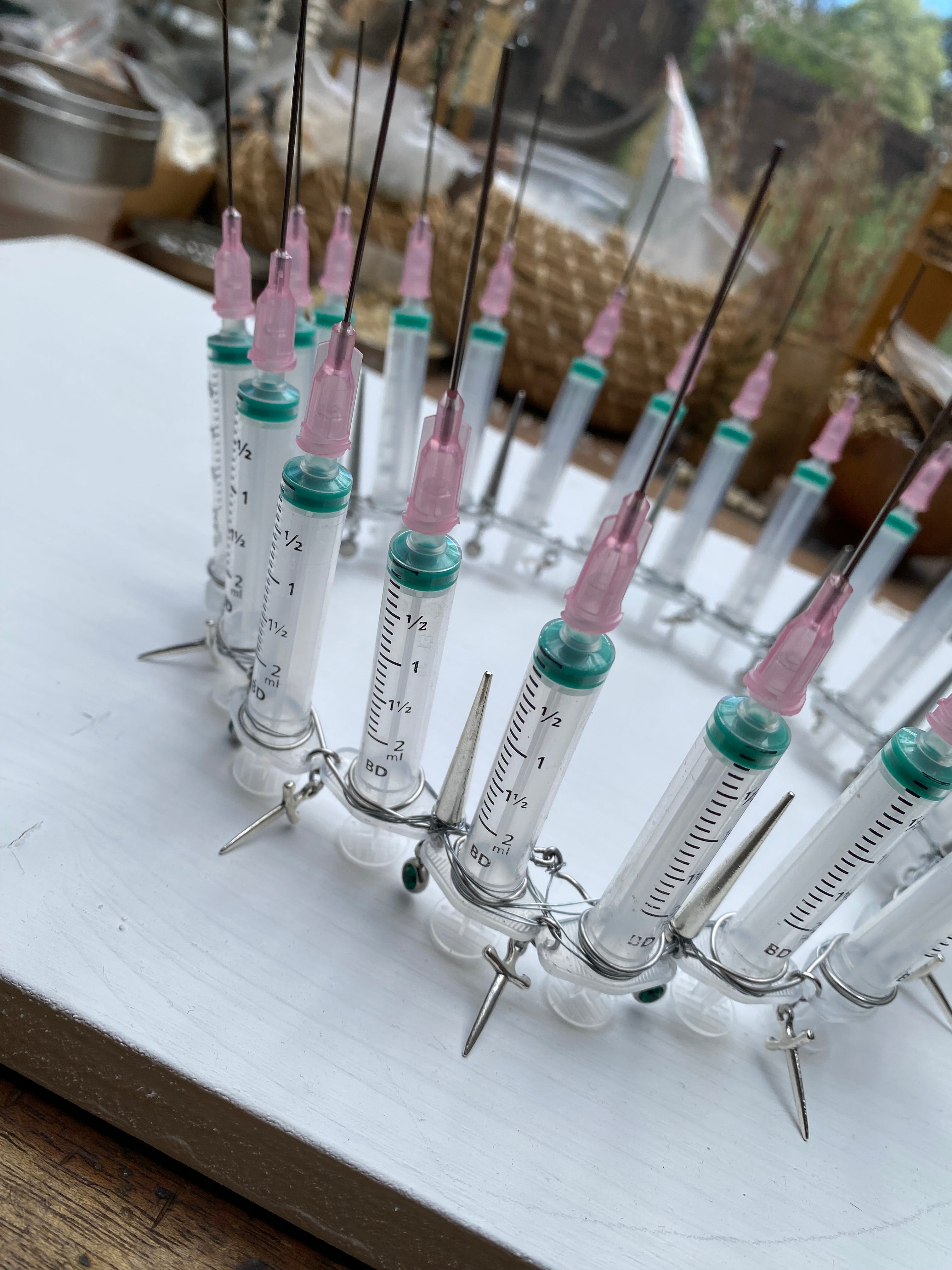 HRT Syringe Crown