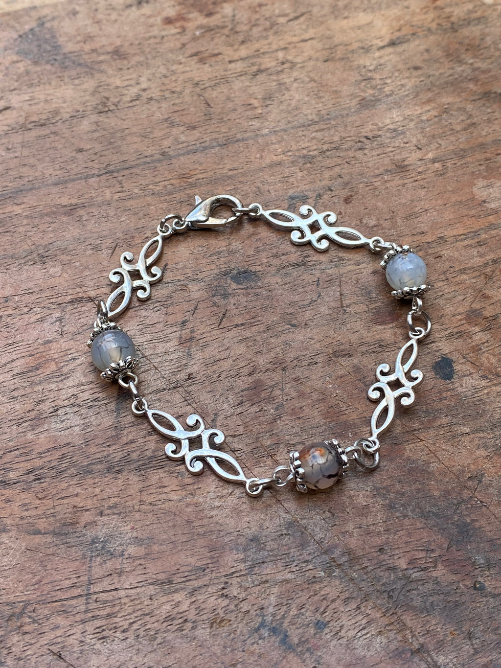 Dragon Vein Agate Bead Bracelet