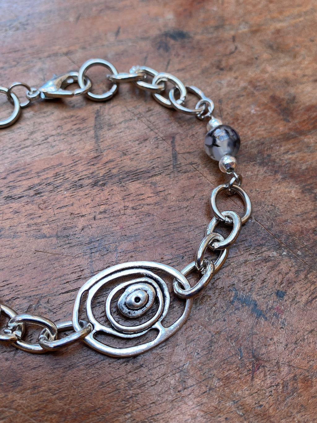 Eye and Dragon Vein Agate Bracelet