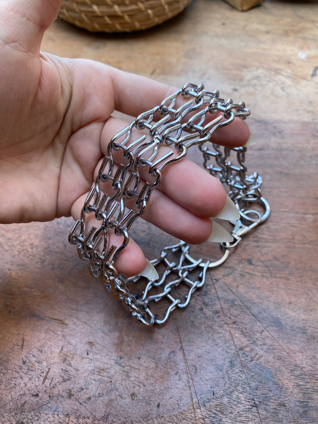 Double Square Link Choker