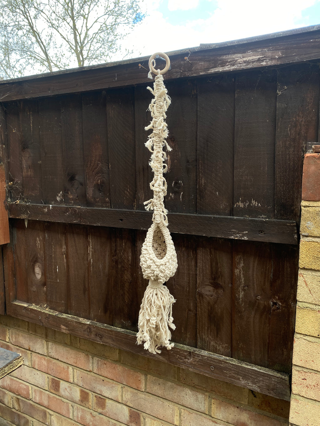 Macrame Hanging 'Spine' Basket