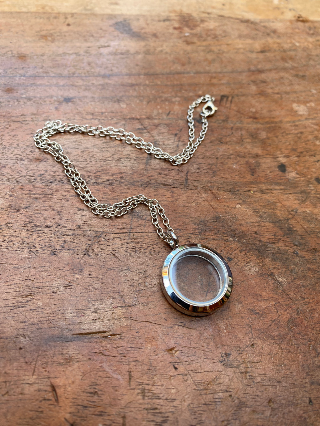 Openable Glass Round Locket Necklace