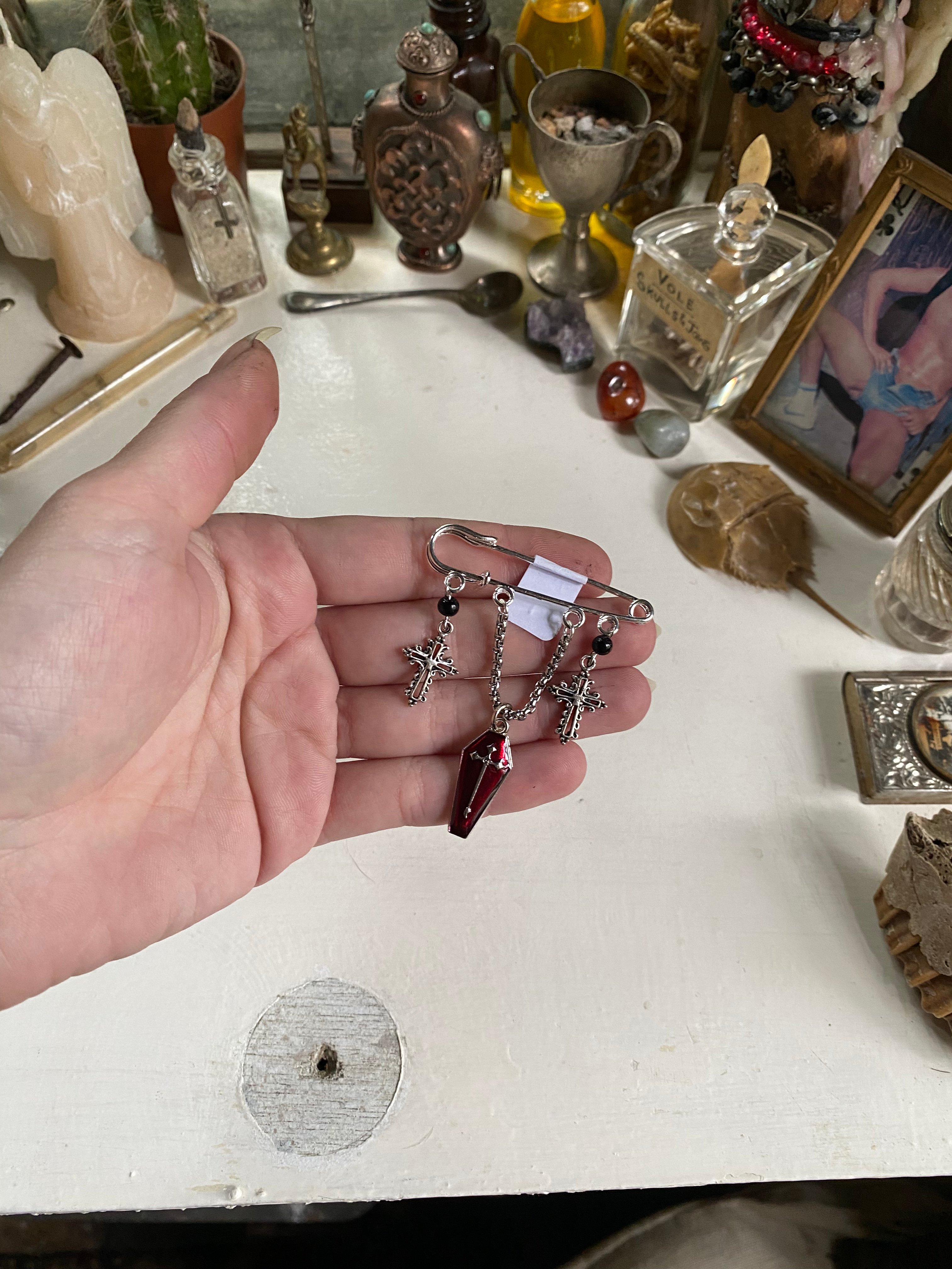 Coffin Charm and Crosses Safety Pin Broche image 3