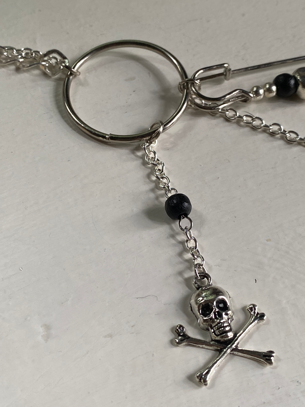 Assymetrical Chain Necklace with Skulls image 4